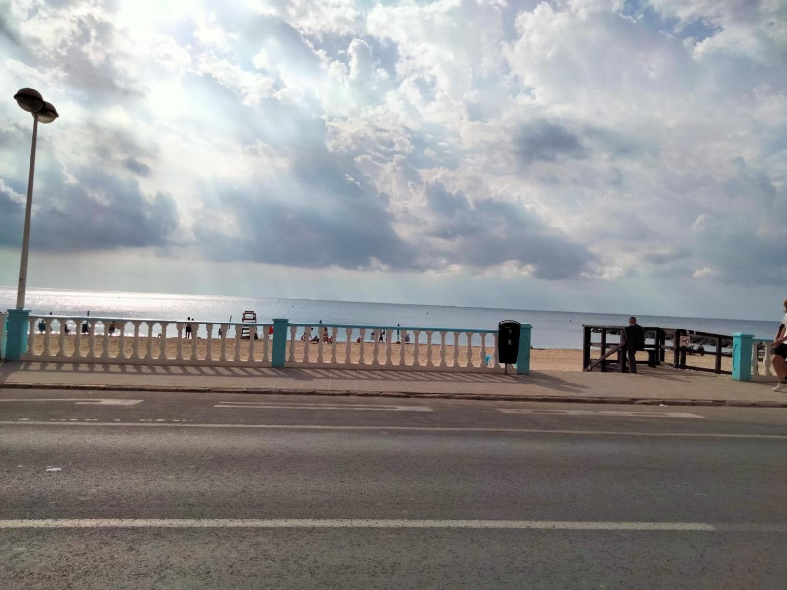 Casa Sol Y Mar 3K Apartment Torrevieja Ngoại thất bức ảnh
